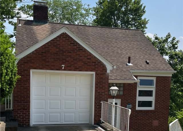 Property at 7 Orchard Pl, Bradford City, PA 16701, 2 beds, 1 bath