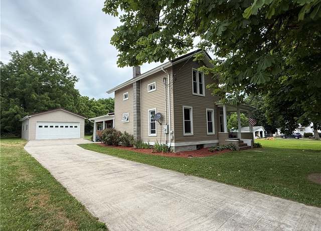 Property at 6798 County Road 129, Romulus, NY 14521, 3 beds, 1 bath