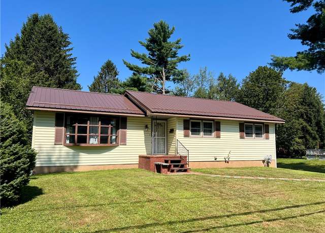Property at 9 Richards Ave, Oneonta, NY 13820, 3 beds, 1.5 baths