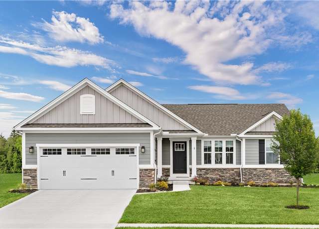 Property at 210 Hazelhead Ln, Webster, NY 14580, 3 beds, 2 baths