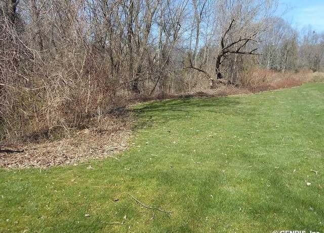 Property at 59 Cardogan Sq, Penfield, NY 14625