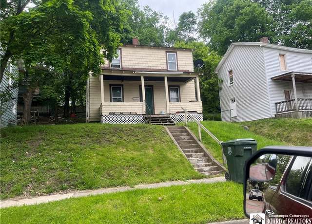 Property at 172 Barrows, Jamestown, NY 14701, 3 beds, 2 baths
