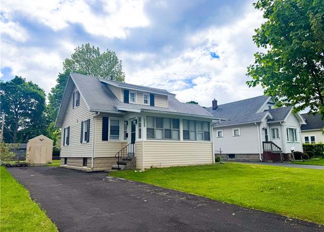 Property at 249 Delmar Rd, Greece, NY 14616, 4 beds, 1 bath