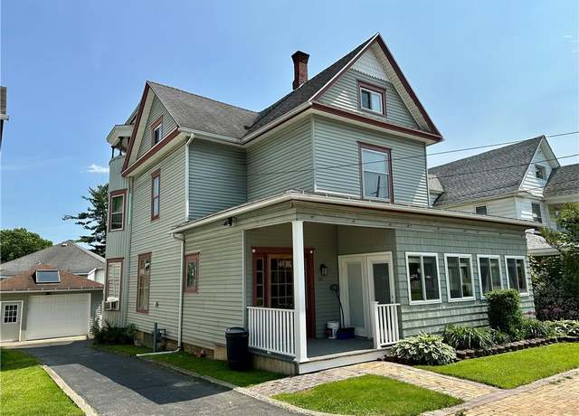 Property at 26 Jackson Ave, Bradford-city, PA 16701, 5 beds, 2.5 baths