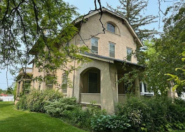 Property at 104 North Main St, Canandaigua-city, NY 14424, 4 beds, 2.5 baths