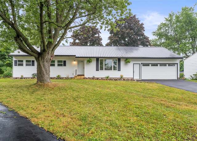 Property at 11 Appledore Cir, Henrietta, NY 14623, 3 beds, 2.5 baths