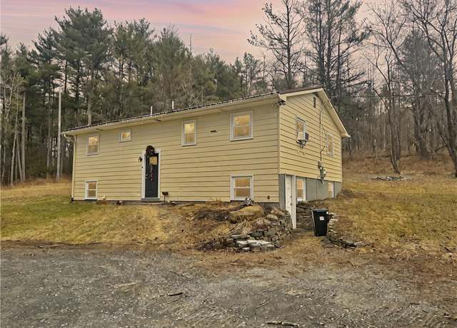 Property at 268 Mallory Rd, Chemung, NY 14825, 3 beds, 1 bath