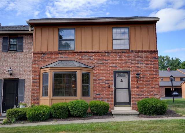 Property at 9 Dunbridge Hts, Perinton, NY 14450, 3 beds, 2.5 baths