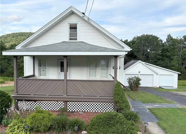Property at 811 South Ave, Bradford Town, PA 16701, 2 beds, 1 bath
