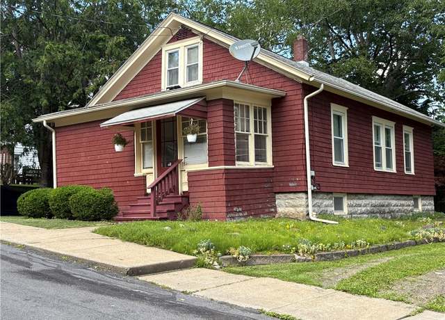 Property at 6 Highland St, Oneonta, NY 13820, 2 beds, 1 bath