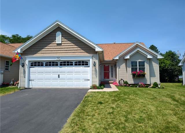 Property at 112 Stewart Pl, Canandaigua City, NY 14424, 3 beds, 1.5 baths