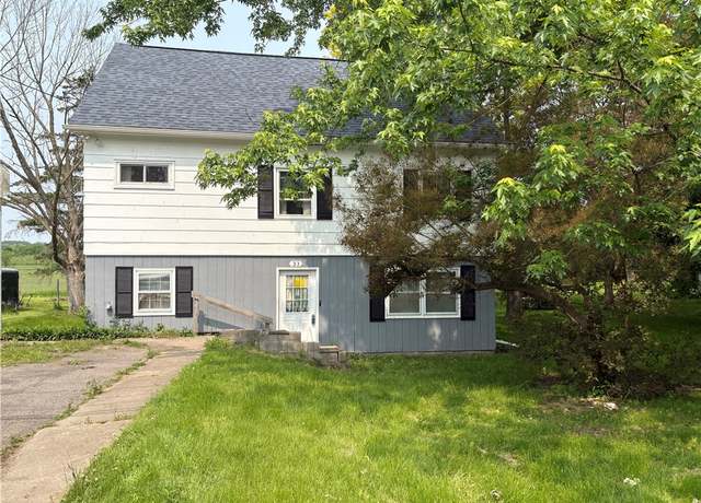 Property at 33 Elm St St, East Bloomfield, NY 14469, 4 beds, 2 baths