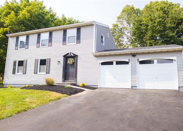 Property at 59 S Ridge Trl, Perinton, NY 14450, 4 beds, 2.5 baths