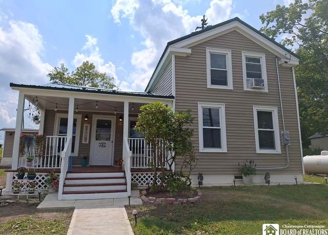 Property at 141 Kipp St, Sherman, NY 14781, 3 beds, 3 baths