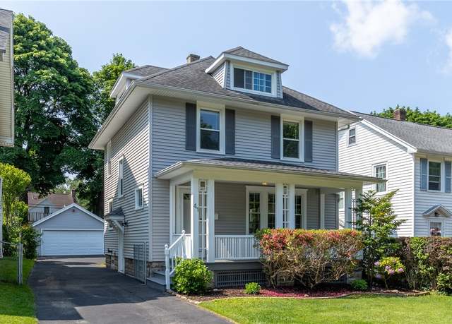 Property at 41 Maplehurst Rd, Irondequoit, NY 14617, 3 beds, 1.5 baths
