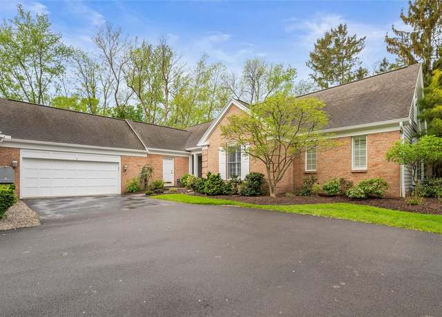 Property at 5 Woodbury Pl, Pittsford, NY 14618, 4 beds, 4.5 baths