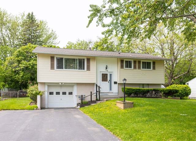 Property at 153 Ballad Ave, Greece, NY 14626, 3 beds, 1.5 baths