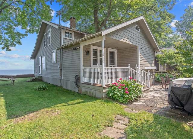 Property at 55 Lakeview Rd, Mexico, NY 13114, 3 beds, 1.5 baths
