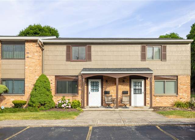 Property at 80 Autumn Chapel Way, Chili, NY 14624, 2 beds, 1.5 baths