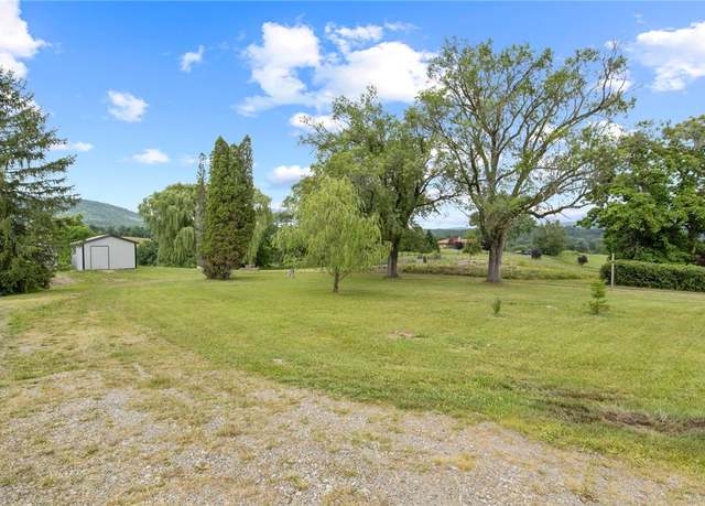 Property at 8804 State Route 21, Naples, NY 14512