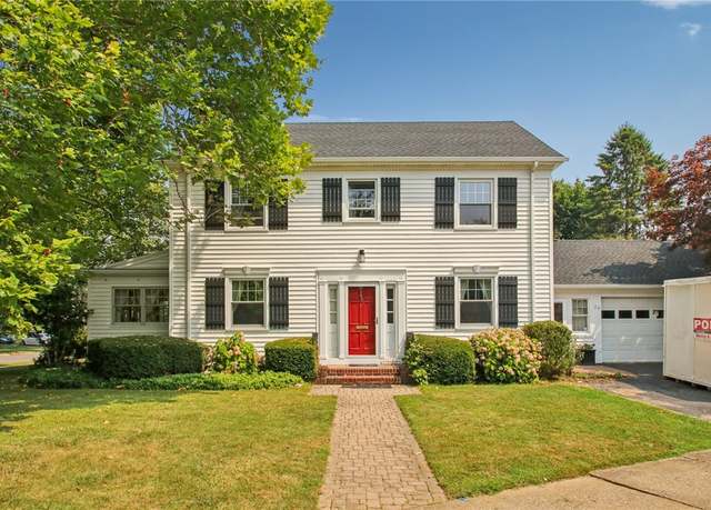 Property at 36 Laconia Pkwy, Brighton, NY 14618, 4 beds, 2.5 baths