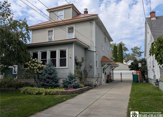 Property at 56 Cushing Pl, Buffalo, NY 14220, 3 beds, 1.5 baths