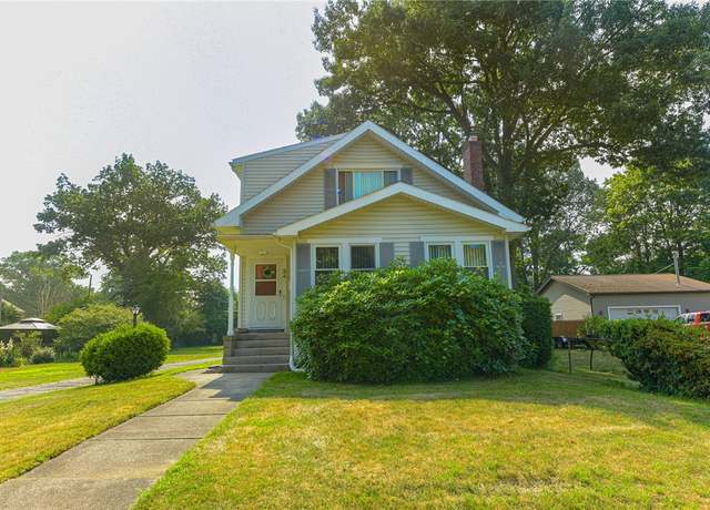 Property at 34 Cleverdale Rd, Greece, NY 14616, 4 beds, 2 baths