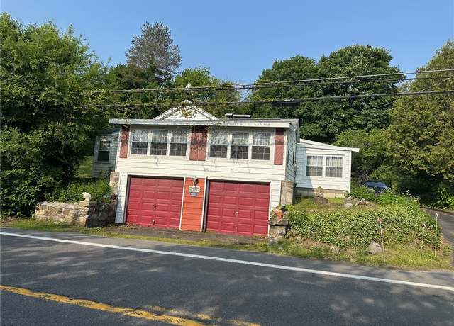 Property at 4963 West Lake Rd, Auburn, NY 13021, 3 beds, 1.5 baths