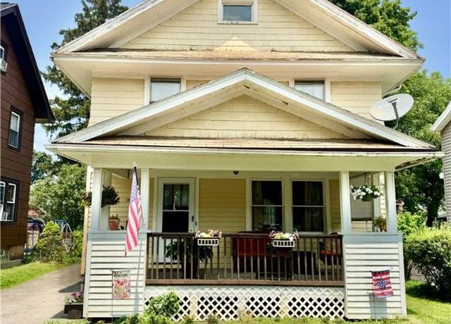 Property at 190 Grafton St, Rochester, NY 14621, 3 beds, 1 bath