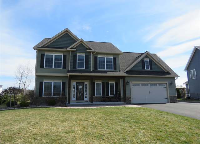 Property at 96 Country Village Ln, Parma, NY 14468, 4 beds, 2.5 baths