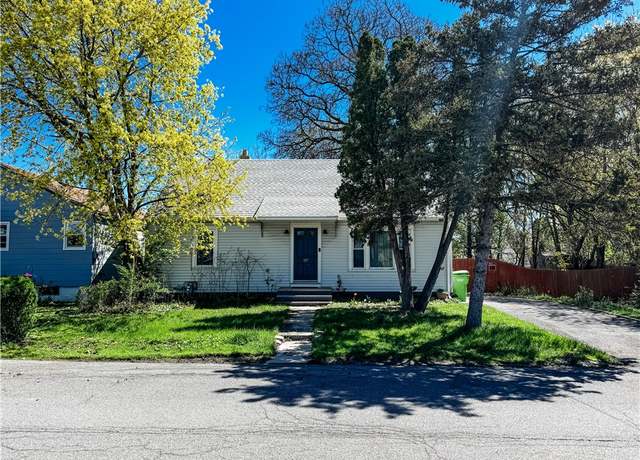 Property at 117 Raphael Ave, Salina, NY 13211, 2 beds, 1 bath