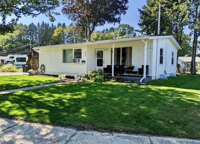 Property at 137 Matthew Cir, Horseheads, NY 14845, 3 beds, 1 bath