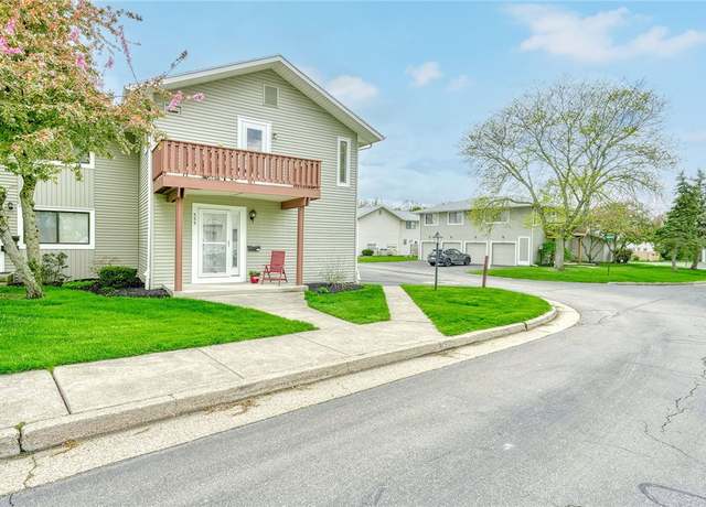 Property at 555 Eastbrooke Ln, Brighton, NY 14618, 2 beds, 1 bath