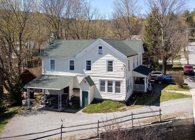 Property at 111 Walnut St, Middletown, NY 12455, 5 beds, 4.5 baths