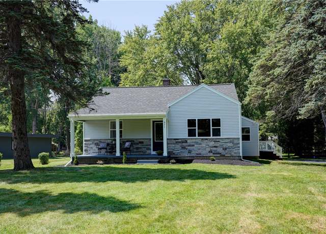 Property at 971 Maple Dr, Webster, NY 14580, 3 beds, 1 bath