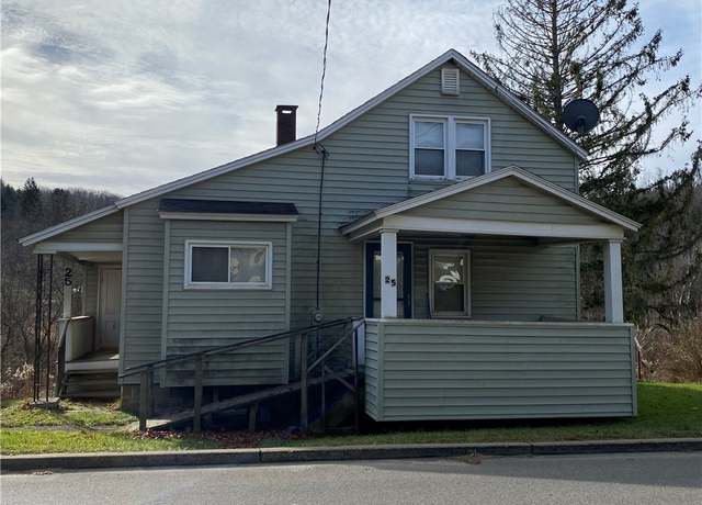 Property at 25 W Main St, Hamilton, PA 16333, 2 beds, 1 bath