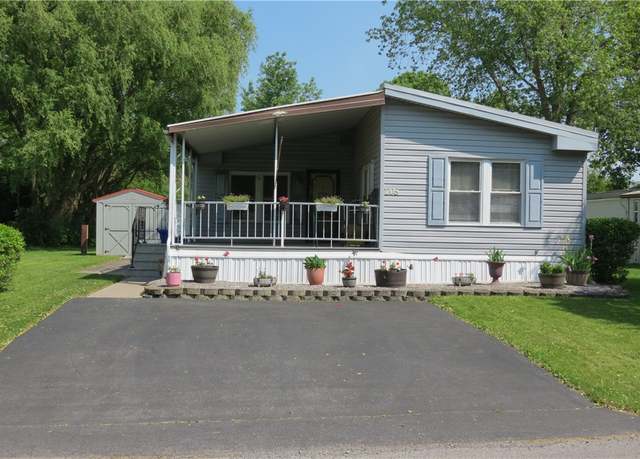 Property at 205 Crabapple Dr, Hopewell, NY 14424, 3 beds, 2 baths