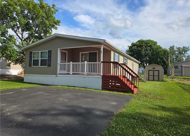 Property at 68 Hillside Dr Dr, Avon, NY 14414, 3 beds, 2 baths