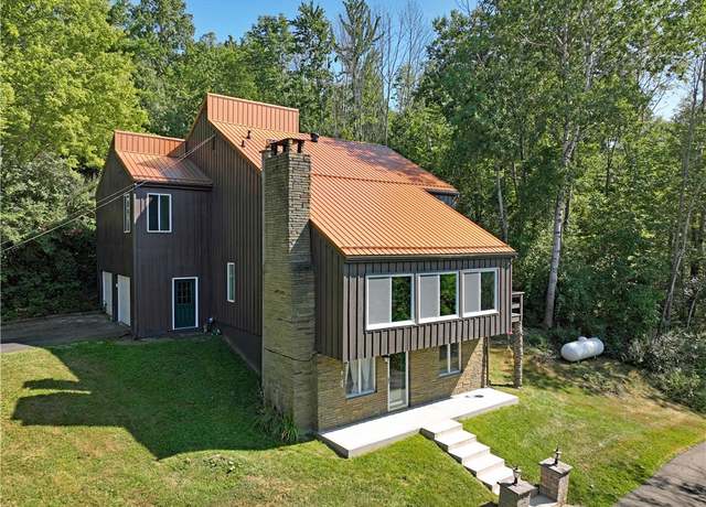 Property at 560 Steege Hill Rd, Big Flats, NY 14830, 5 beds, 3.5 baths