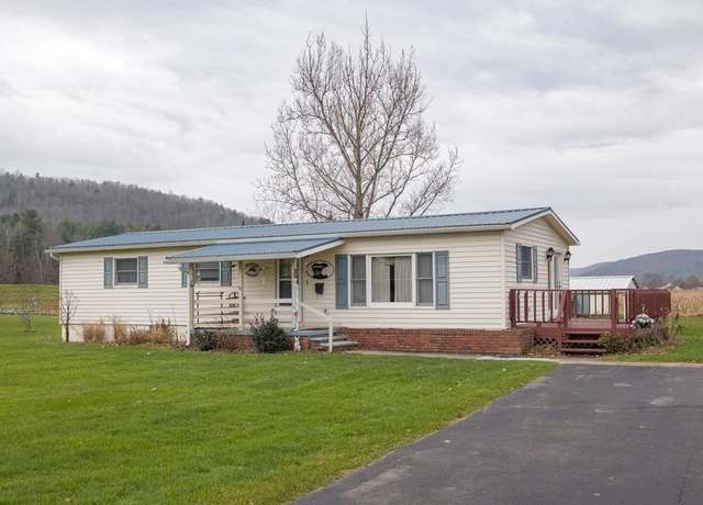 Property at 305 Oak Ave, PA 16920, 3 beds, 2 baths