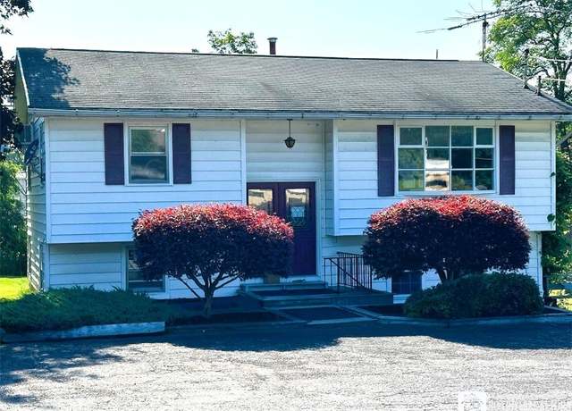 Property at 7 Jackson Ave, Ellicott, NY 14701, 4 beds, 1 bath