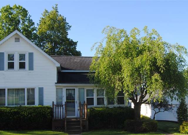 Property at 202 Birch St, Kane Boro, PA 16735, 3 beds, 1.5 baths