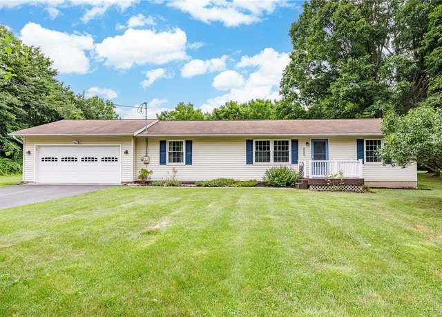 Property at 4358 Shortsville Rd, Manchester, NY 14548, 3 beds, 2 baths