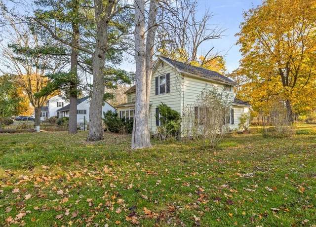 Property at 25 East Ave, Leroy, NY 14482, 3 beds, 2 baths