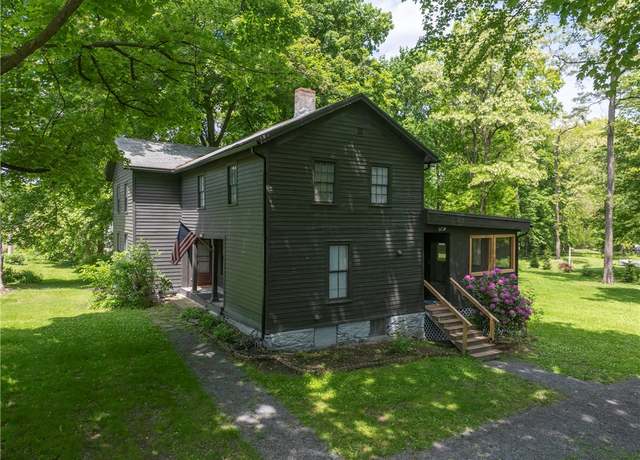 Property at 14838 W Lake Rd, Pulteney, NY 14418, 3 beds, 2.5 baths