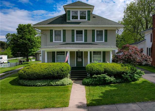 Property at 80 E Main St, Leroy, NY 14482, 4 beds, 1.5 baths