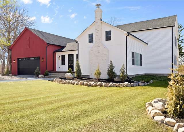 Property at 6509 Rush Lima Rd, Rush, NY 14472, 3 beds, 2.5 baths