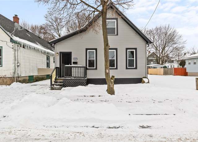 Property at 39 Dale St, Rochester, NY 14621, 4 beds, 1 bath