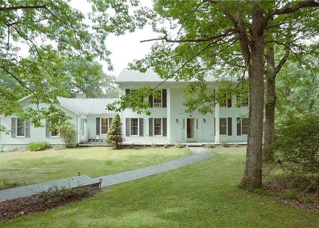 Property at 99 Estates Dr, Elmira, NY 14903, 4 beds, 3.5 baths