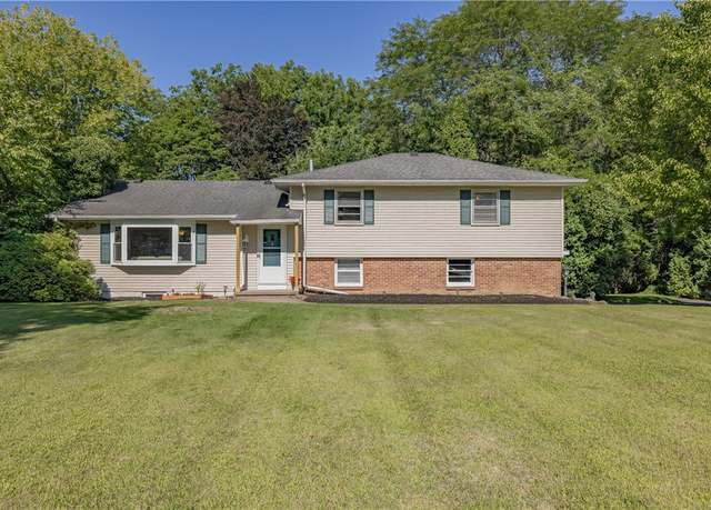 Property at 51 Lochnavar Pkwy, Pittsford, NY 14534, 3 beds, 2.5 baths